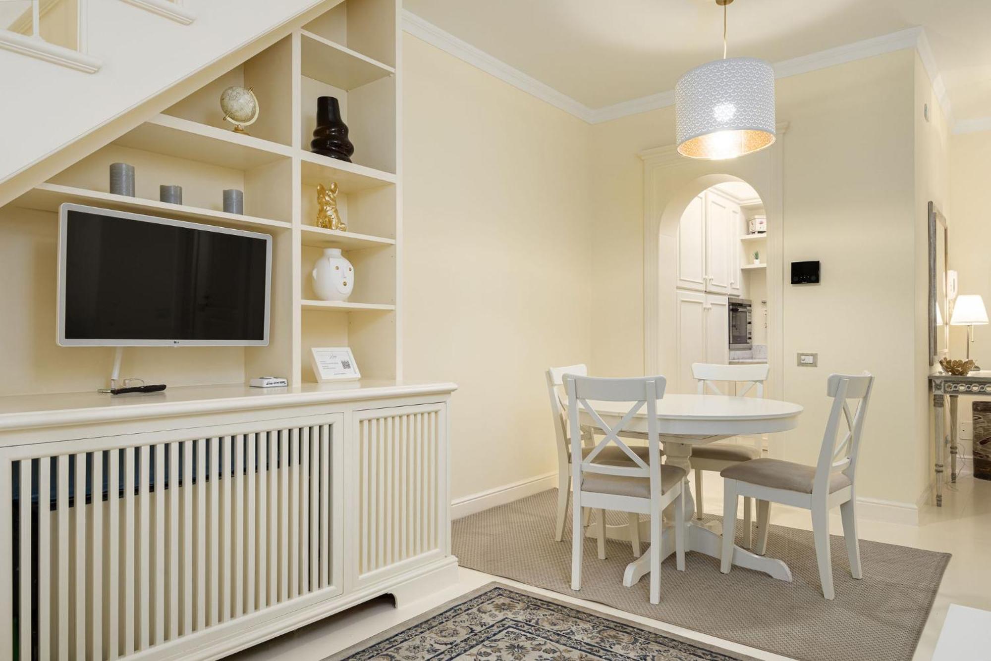 Unyca - Luxury Central Suite Firenze Bagian luar foto