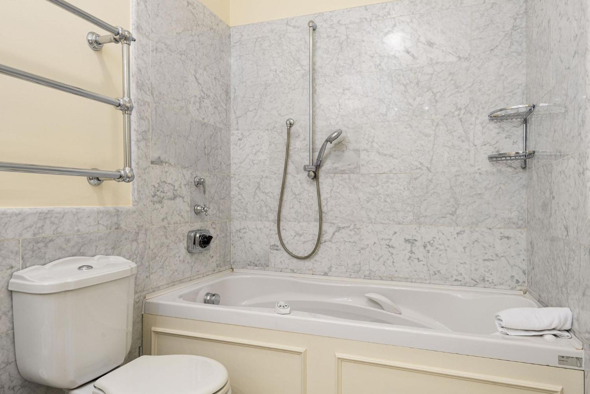 Unyca - Luxury Central Suite Firenze Bagian luar foto